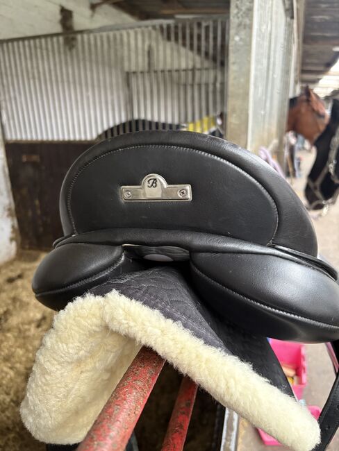 Dressursattel Wintec Bates, Wintec Bates, Kessy, Dressage Saddle, Wilhelmshaven, Image 2