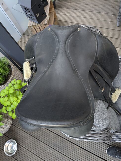 Wintec Dressur mit Caire System 17 Zoll, Wintec Dressur, Karina, Dressage Saddle, Oberhausen, Image 3