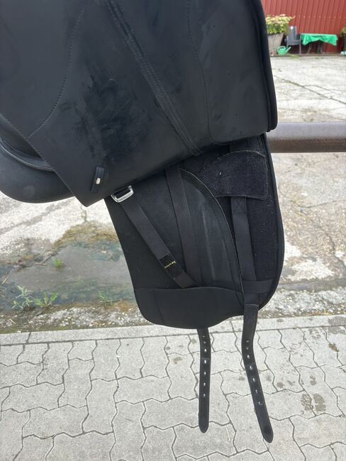 Wintec Dressursattel New Isabell schwarz mit Cair, 17,5 Zoll, Wintec Wintec Dressursattel New Isabell schwarz mit Cair, Mailin Thomas, Dressage Saddle, Gleiszellen-Gleishorbach, Image 2