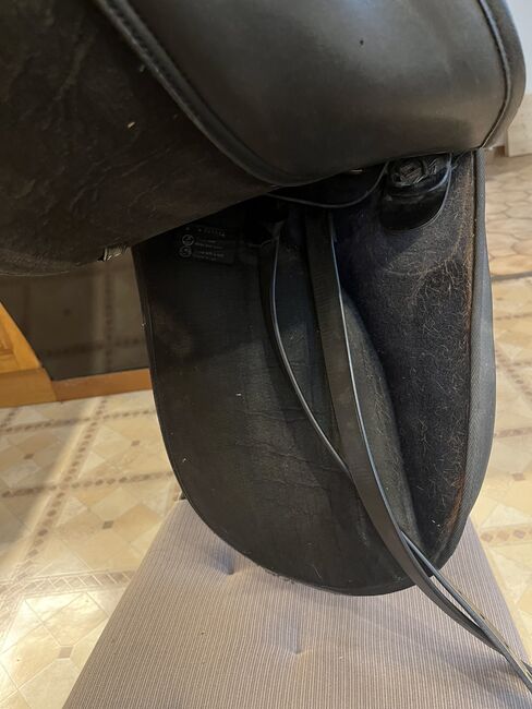 Wintec Dressursattel, Wintec, Stefanie Schindler, Dressursattel, Moosdorf, Abbildung 3