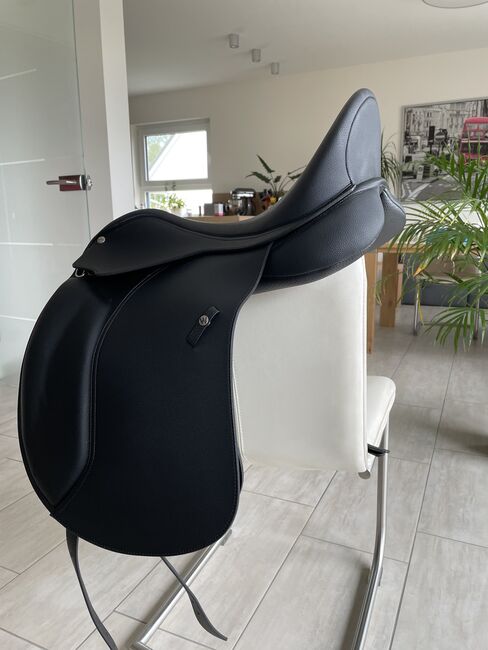 Wintec Dressursattel 18 Zoll, Wintec 500 HART, Maxi Lutterbach, Dressage Saddle, Kabelsketal, Image 2