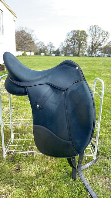 Wintec Isabel werth, Wintec Isabel werth, Courtney , Dressage Saddle, Rye