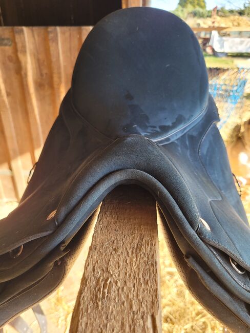 Wintec Isabell Icon fast neu, Wintec  Isabell Icon , Sabine , Dressage Saddle, Grethem, Image 4