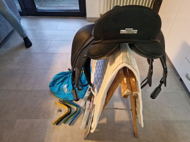Wintec isabell werth 16.5 hart, Wintec  Dressur, Mandy Müller , Dressage Saddle, Dinslaken, Image 2