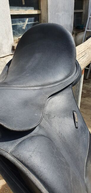 Wintec Isabell Werth 18 Zoll, Wintec Isabell Werth, Angel, Dressage Saddle, Greimersburg, Image 2