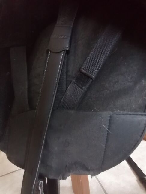 Wintec Isabell Werth Cair 17,5, Wintec Isabell Werth, Margit, Dressage Saddle, Seeheim-Jugenheim, Image 8
