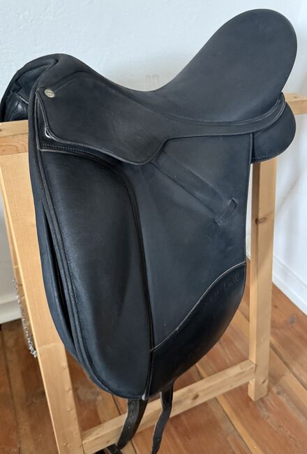 Wintec Isabell Werth Dressursattel + 17,5 Zoll + TOP ZUSTAND, Wintec  Isabell Werth , Ev, Dressage Saddle, Brandenburg an der Havel , Image 2