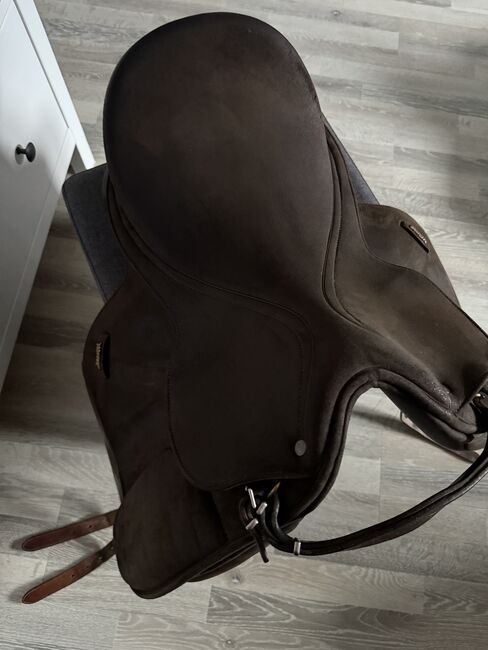 Wintec Isabell Werth Dressursattel/  braun / 17,5  Zoll, Wintec  Isabell Werth, Ev, Dressage Saddle, Brandenburg an der Havel , Image 4