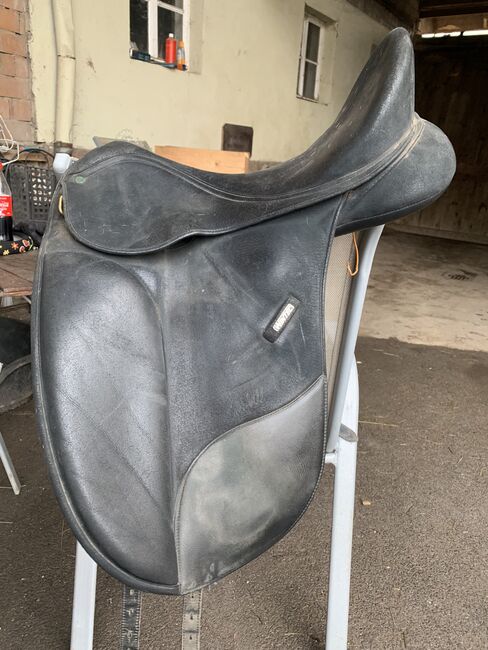 Wintec Isabell Werth Dressursattel in 17“, Wintec  Isabell Werth , Julia Nagel, Dressage Saddle, Mühlacker 