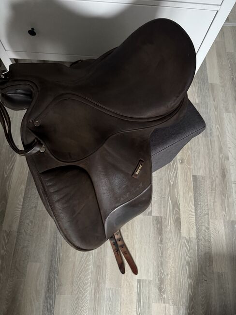 Wintec Isabell Werth Dressursattel/  braun / 17,5  Zoll, Wintec  Isabell Werth, Ev, Dressage Saddle, Brandenburg an der Havel , Image 3