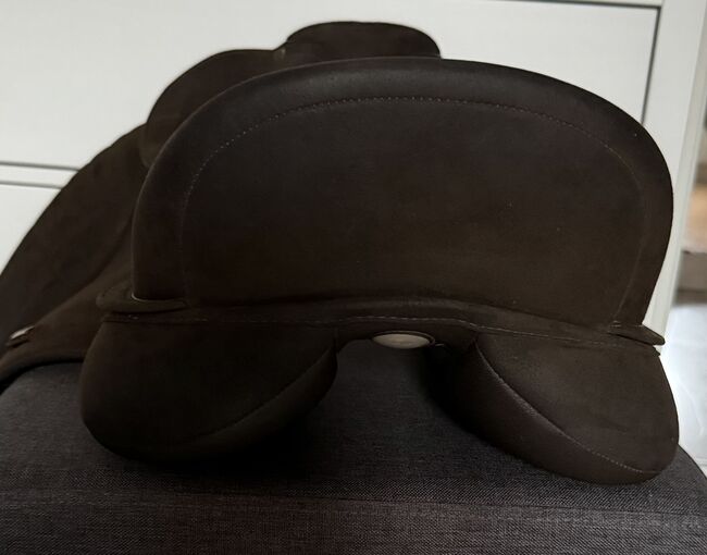 Wintec Isabell Werth Dressursattel/  braun / 17,5  Zoll, Wintec  Isabell Werth, Ev, Dressage Saddle, Brandenburg an der Havel , Image 5