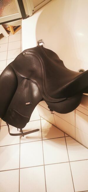 Wintec Isabell Werth Sattel Dressur ohne Cair 18 Zoll, Wintec Isabell Werth, Nadine, Dressage Saddle, Ravensburg, Image 7
