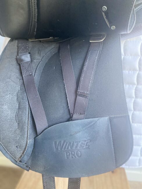 Wintec Pro Dresage saddle with Cair, Wintec Pro  Wintec , Gabriella Blake , Dressage Saddle, Wolverhampton , Image 9