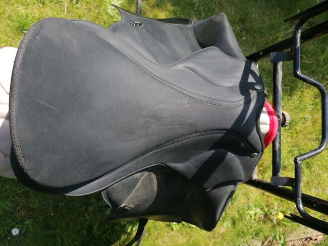 WINTEC Pro Dressur mit Contourbloc, Wintec  Pro Dressur mit Contourbloc, Nicole M. , Dressage Saddle, Erkelenz , Image 4