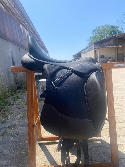 Wintec pro Dressursattel, Wintec Pro neues Modell , Varinia Schoch, Dressage Saddle, Seebach, Image 9