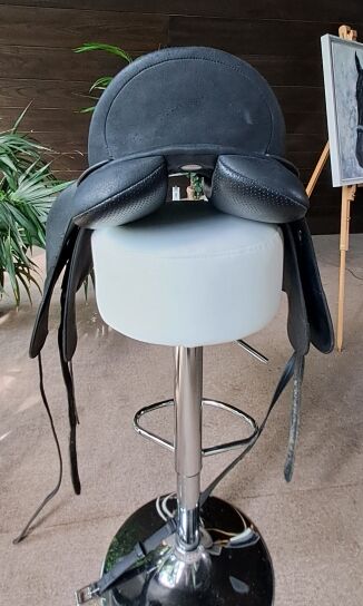 Wintec PRO mit Contourbloc Dressursattel 17,5, Wintec Waldhausen Wintec PRO mit Contourbloc, S. Stumpen, Dressage Saddle, 40883 Ratingen, Image 2