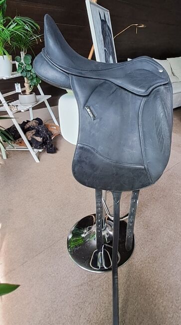 Wintec PRO mit Contourbloc Dressursattel 17,5, Wintec Waldhausen Wintec PRO mit Contourbloc, S. Stumpen, Dressage Saddle, 40883 Ratingen, Image 3