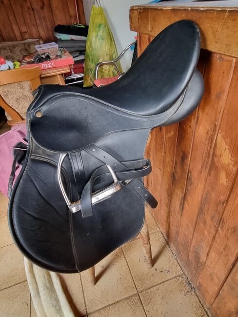 Wintec VS Sattel 17-17,5 zoll, Stephanie Karl, All Purpose Saddle, Trier-Zewen, Image 3