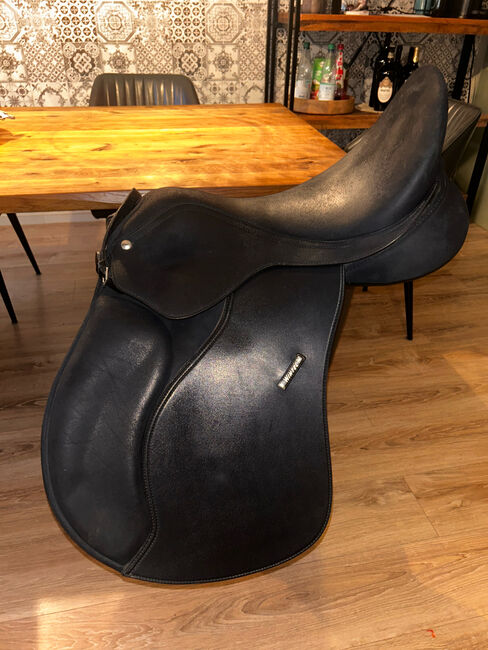 Wintec VS Sattel 2000 mit Cair - 17 Zoll, Wintec , Lorina Hertlein, All Purpose Saddle, Mannheim