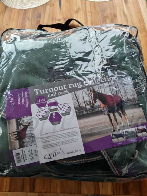 Winterdecke 150 gr. Größe 135 half neck (Neu und Originalverpackt), QHP  Turnout Rug Collection half neck, Thomas und Katharina Rose, Horse Blankets, Sheets & Coolers, Düsseldorf