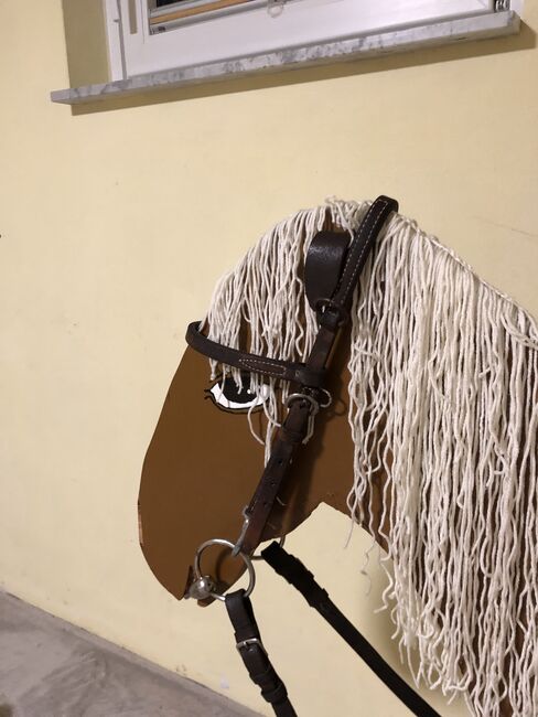 Holzpferd mit Zubehör zu verkaufen, Lina , Reflective Horse Wear, Wuppertal , Image 13