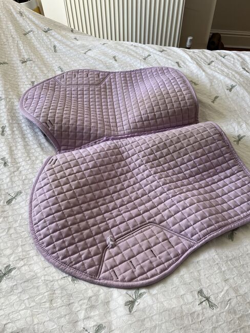 Woof Woof Full Lilac Saddle Pad, Woof Woof, Jeanette Alison Caw, Inne podkładki pod siodło, Sheffield, Image 4