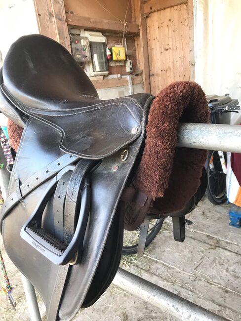 Sattel 17", jacqueline, All Purpose Saddle, Buttisholz