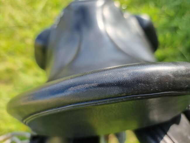 Sattel * Dressursattel * Sommer * Ibero Dressage, Sommer Ibero Dressage, Nicole Bussmann , Dressage Saddle, Greven, Image 17