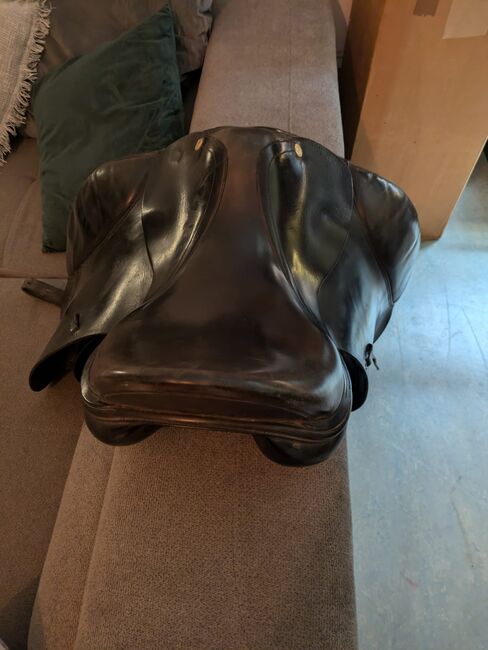 Sattel gebraucht, Prestige , Sandra Hermann , Dressage Saddle, Berlin , Image 3