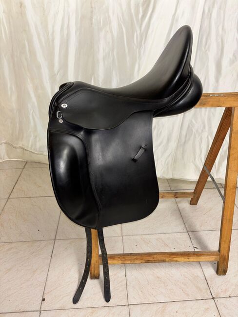 Sattel Kavalkade 18 Zoll lag auf Noriker, Kavalkade, Claudia, Dressage Saddle, Schönberg im Stubaital