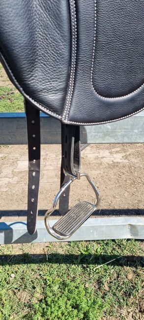 Sattel Vindur von PS / Dressursattel 17 Zoll, PS Vindur, Jessica Specht, Dressage Saddle, Augsburg , Image 6