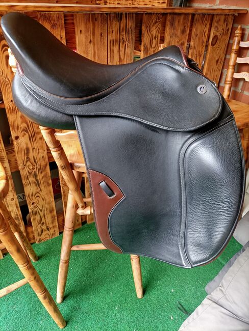 Sattel Butterfly Comfort Uta Gräf 18 T, Butterfly Comfort Sondermodell , Jessika, Dressage Saddle, Hamburg , Image 11