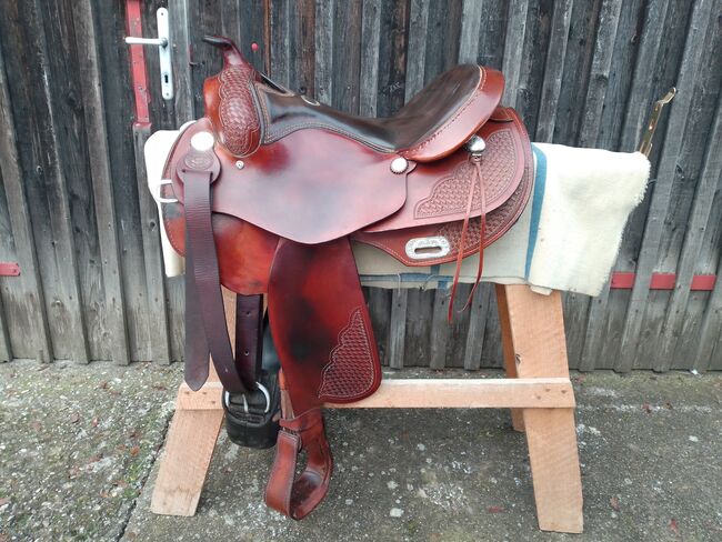 Sattel Western Style, Racking Saddlery Western, Squirrel, Western Saddle, St.Pölten