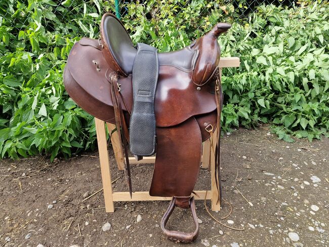 Sattel, Westernsattel, Ledersattel, Deuber, Katharina Neumaier, Western Saddle, München