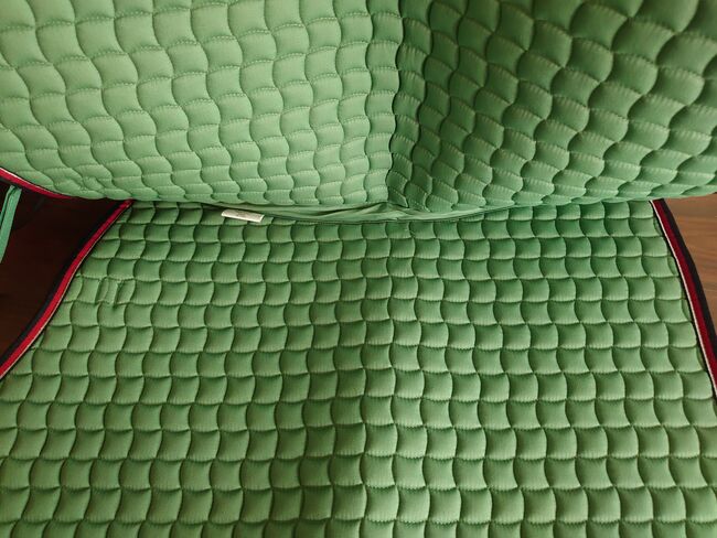 Schabracke Eskadron, neu, Mintgrün, VS\WB, Eskadron, Julia Schneider, Dressage Pads, Vilshofen, Image 4