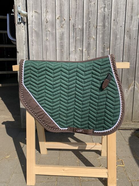 Schabracke Dunkelgrün, Lea Meier, Dressage Pads, Möhrendorf 