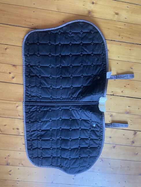 Schabracken, Felix Bühler , Radaszewski , Dressage Pads, Wiesbaden , Image 4