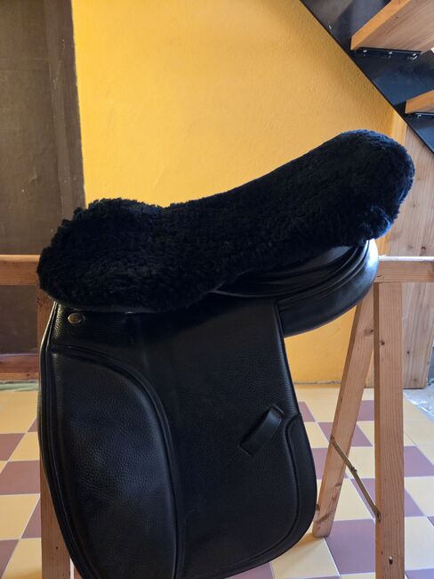 Sattelwärmer, Felix Bühler, Felicia Sadowski, Saddle Accessories, Gerswalde