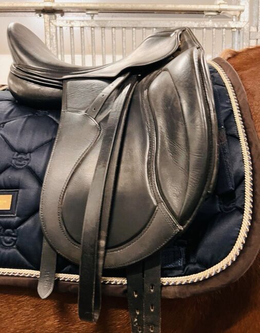 Zaldi Dressursattel, Zaldi , Mona, Dressage Saddle, Halle, Image 2
