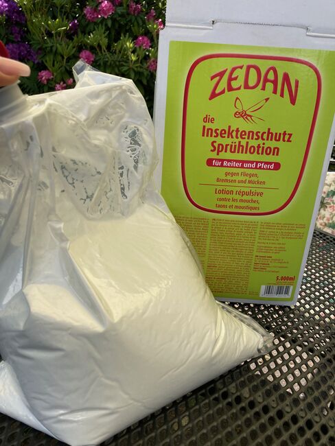 Zedan Insektenschutz-Spray, Conny Lackner, Tack Room & Stable Supplies, Bremgarten AG, Image 2
