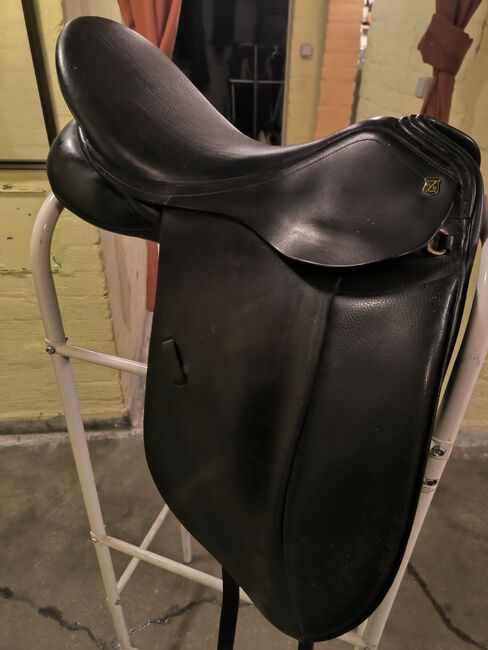 Zeitler Massimo Dressursattel 17.5 KW 33, Zeitler Massimo, Nadine, Dressage Saddle, Dortmund, Image 3