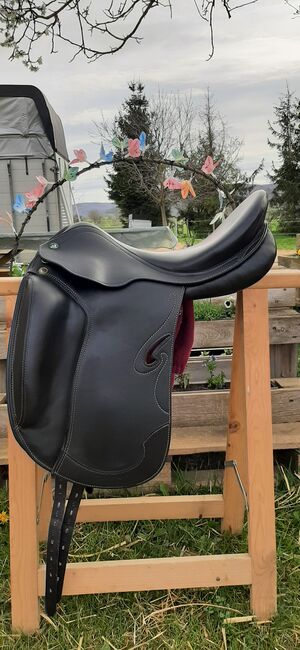 Neuwertiger Dressursattel Prestige Passion K Monoblatt 17 34, Prestige  Passion K Dressage , Maresa, Dressage Saddle, Pfullingen