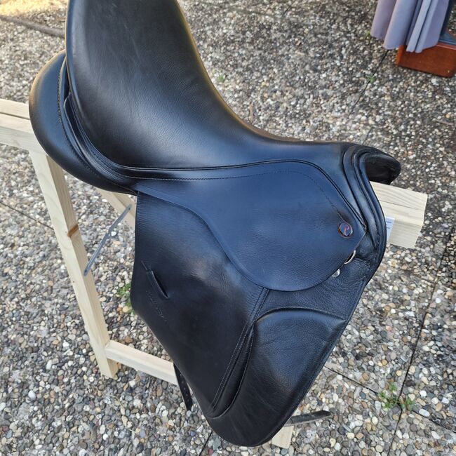 Sommer Remus Rubinstein, Sommer Remus Rubinstein, Yvonne, Dressage Saddle, Efringen-Kirchen , Image 3