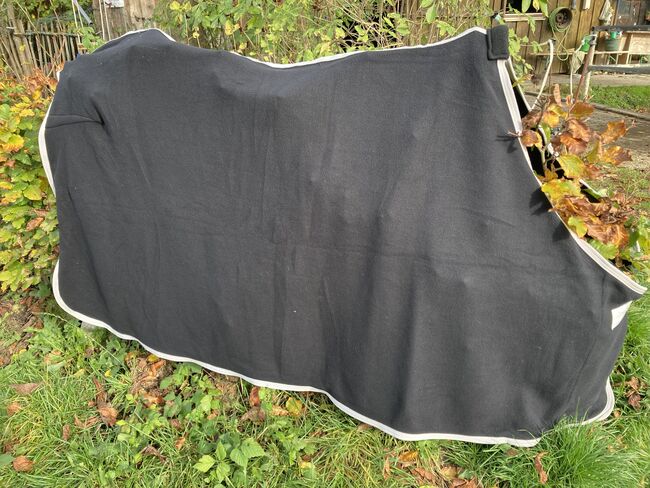 Abschwitzdecke Covalliero 135 cm schwarz neu, Covalliero , Sophie Straub, Horse Blankets, Sheets & Coolers, Traunreut 