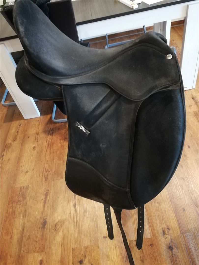ᐅ Used Wintec Isabell Werth Dressage Saddle from Jessi BillyRider.co.uk