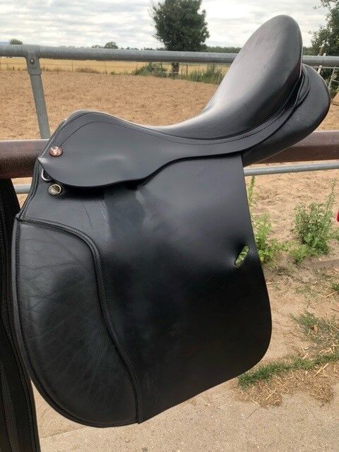 Gebraucht Prestige Silver Star Silverstar VS Sattel von Katrin