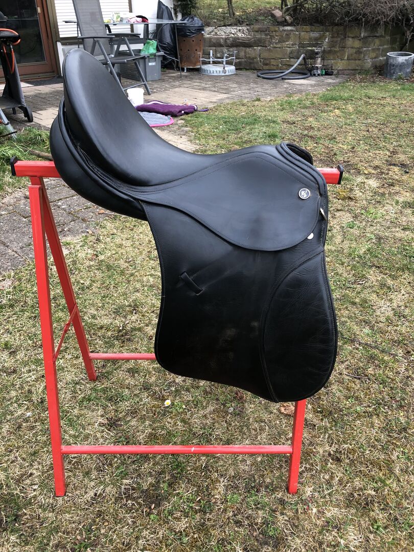 ᐅ Used/Good Kieffer München Eventing saddle with emphasis on dressage