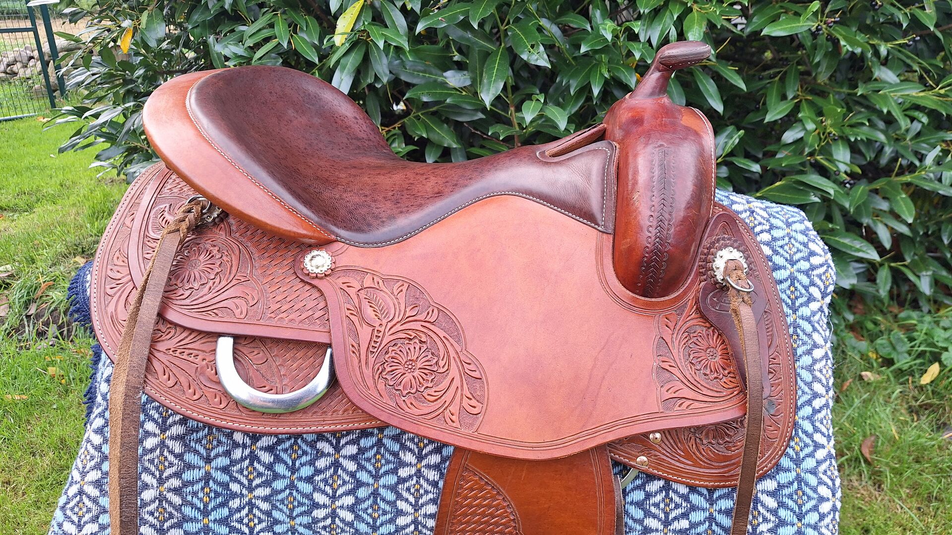 Coew Gebraucht: Freemax Round Cow Weste.., Nicole // BillyRider ᐅ